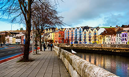 Viajes a INGLATERRA, ESCOCIA E IRLANDA Y CAPITALES IMPERIALES AVION FIN PRAGA 2025 en español | Agencia de Viajes Festival